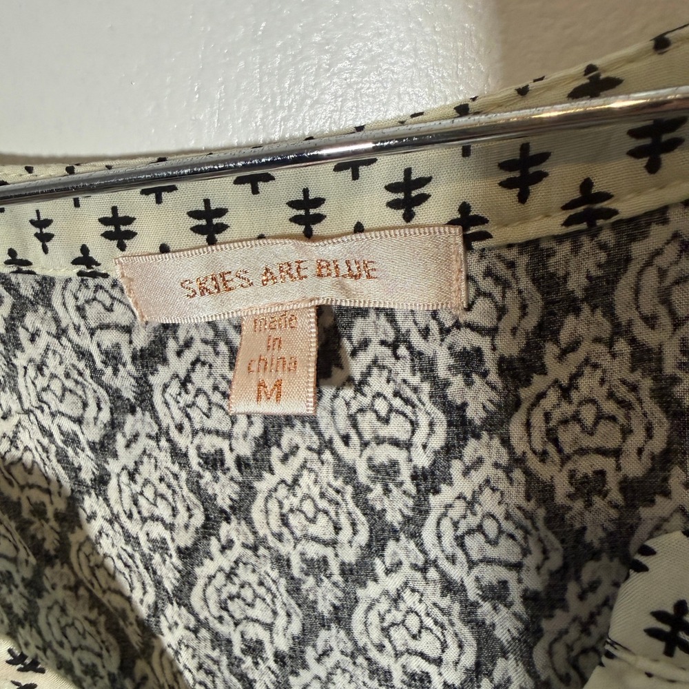 Skies Are Blue Tank Top Womens Med Cream Black Anthropologie Pom Pom Mixed Print - Picture 3 of 5